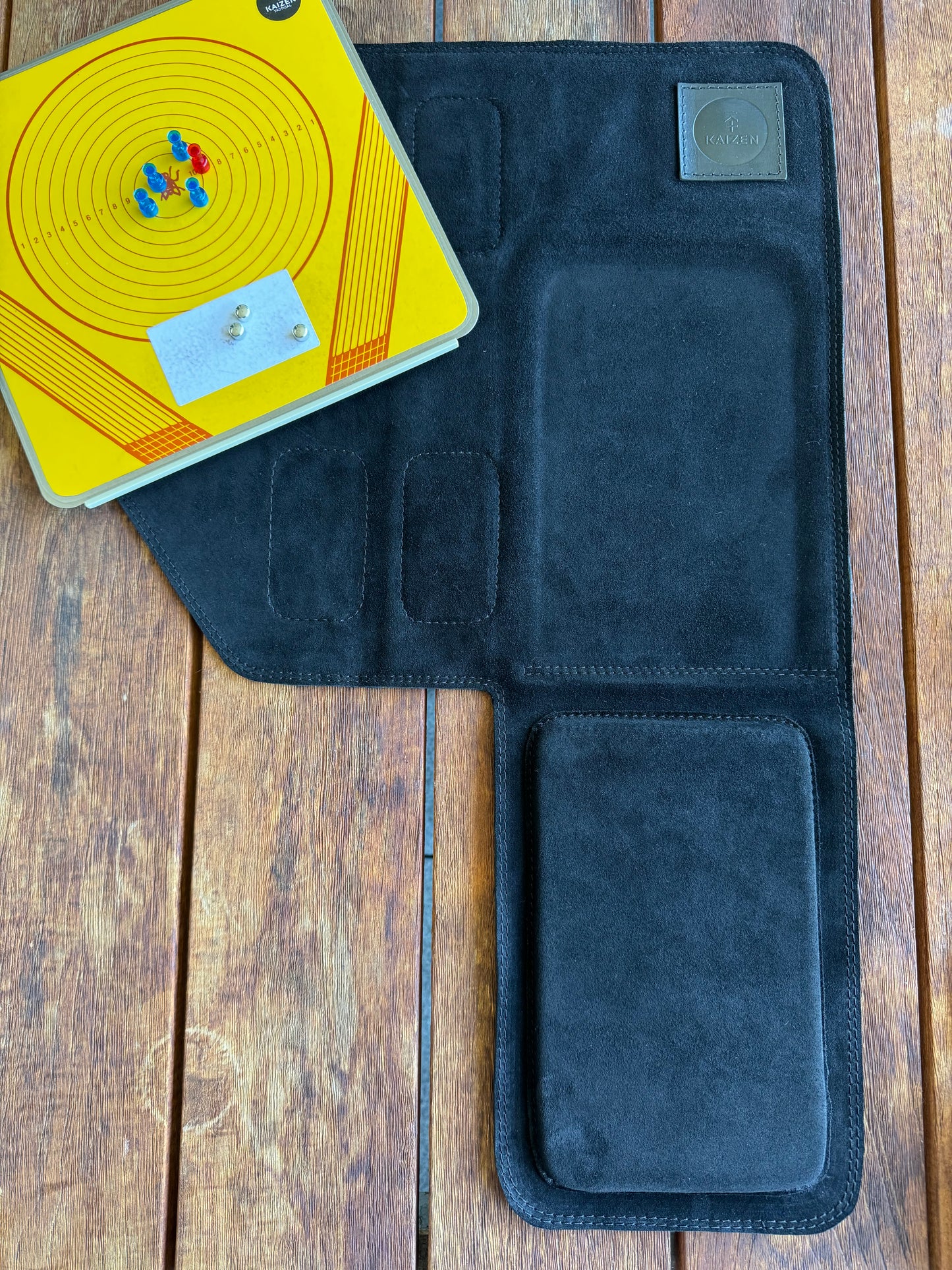 KAIZEN SUEDE LEATHER BENCH MAT WITH ELBOW PAD 440MM
