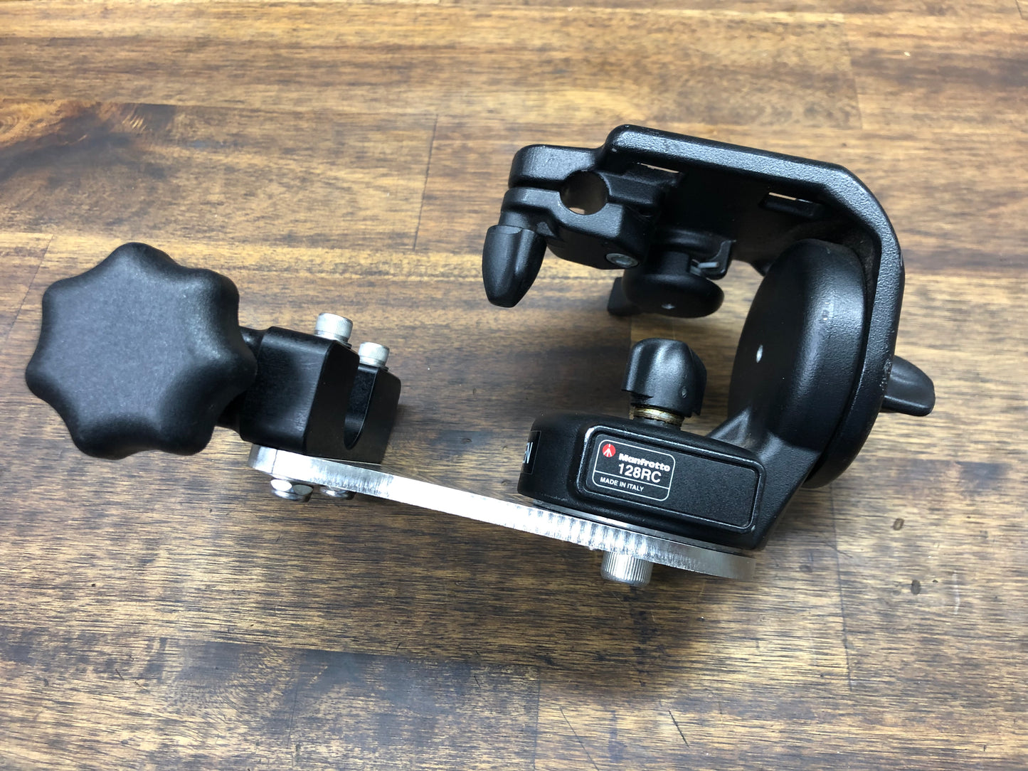 Spotting Scope Bracket | Manfrotto
