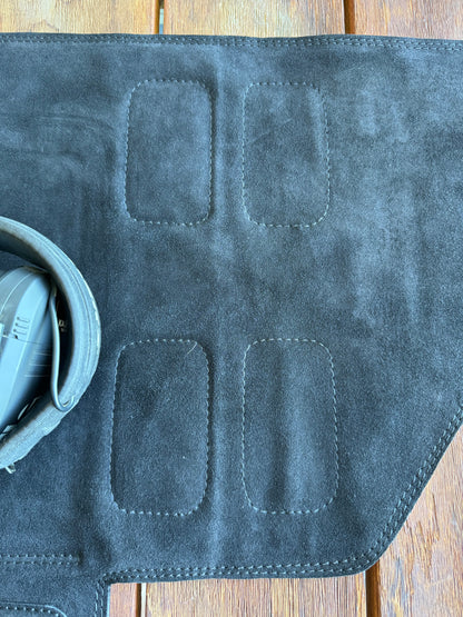 KAIZEN SUEDE LEATHER BENCH MAT WITH ELBOW PAD 390MM