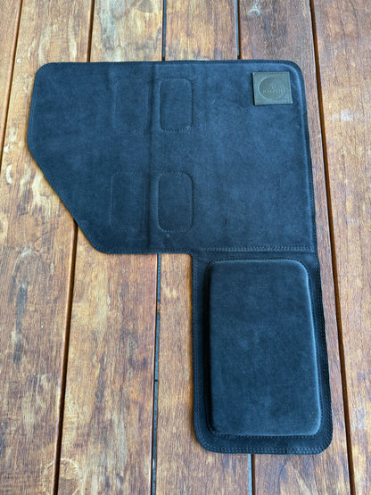 KAIZEN SUEDE LEATHER BENCH MAT WITH ELBOW PAD 390MM