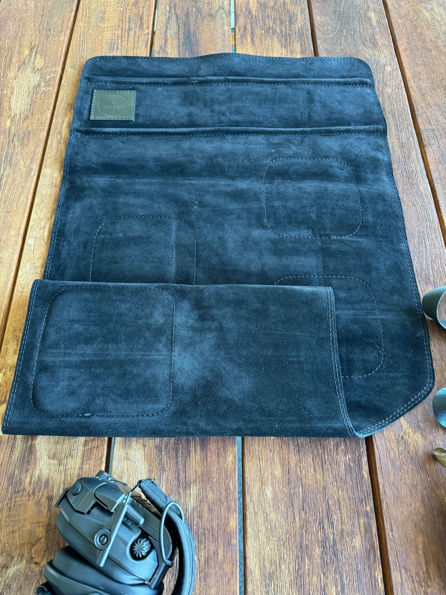 KAIZEN SUEDE LEATHER TAC/BIPOD MAT 1050MM