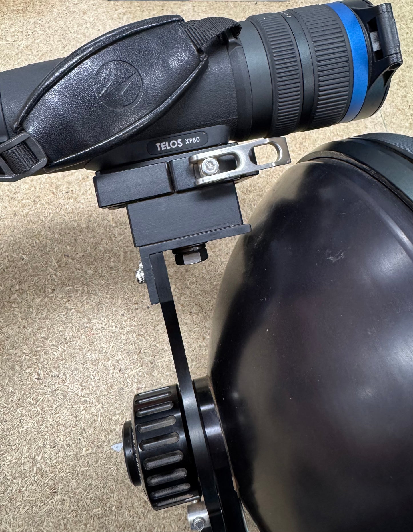 SPACER BLOCK + SS BOLT TO ADAPT FYRLYT TO PULSAR