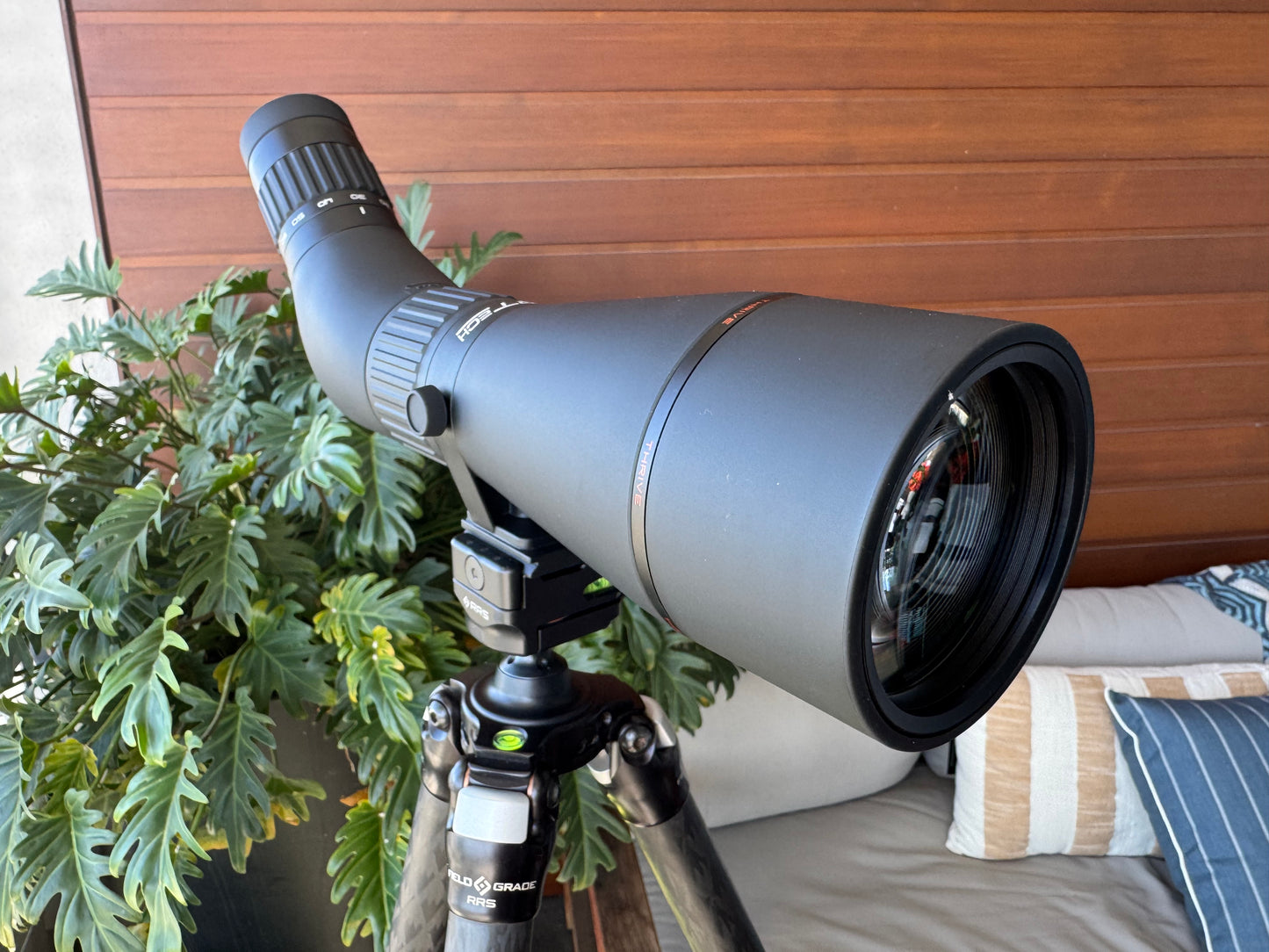 ZT THRIVE 20-60X85 SPOTTING SCOPE