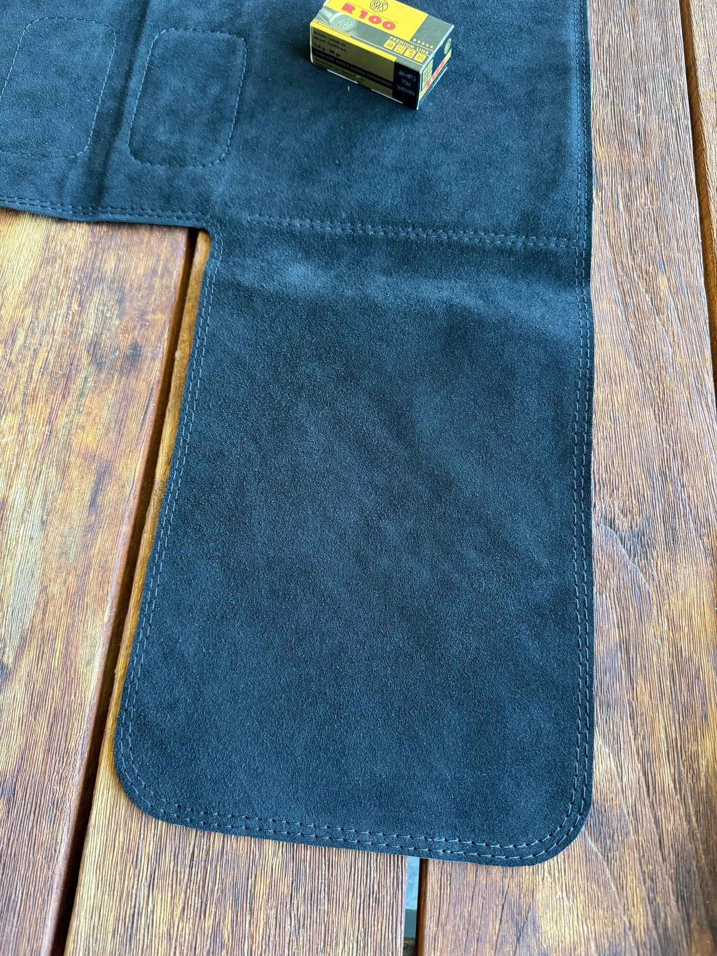 KAIZEN SUEDE LEATHER BENCH MAT NO ELBOW PAD 390MM